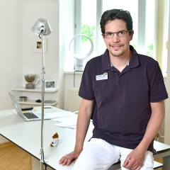 Businessportraits Berlin, Firmenfotos, Unternehmerfotos, Portraits für Selbstständige, Bewerbungsfotos Berlin, Mitarbeiterfotos, Teamfotos, Firmenfotografie für Webseiten, Mobiles Fotostudio Berlin, Fotografin jennifer Sanchez, tagesklinik am holländischen viertel potsdam
